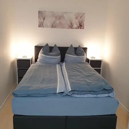 Am Park 2 * דיסבורג