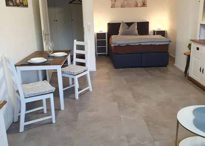 Am Park 2 Appartement *